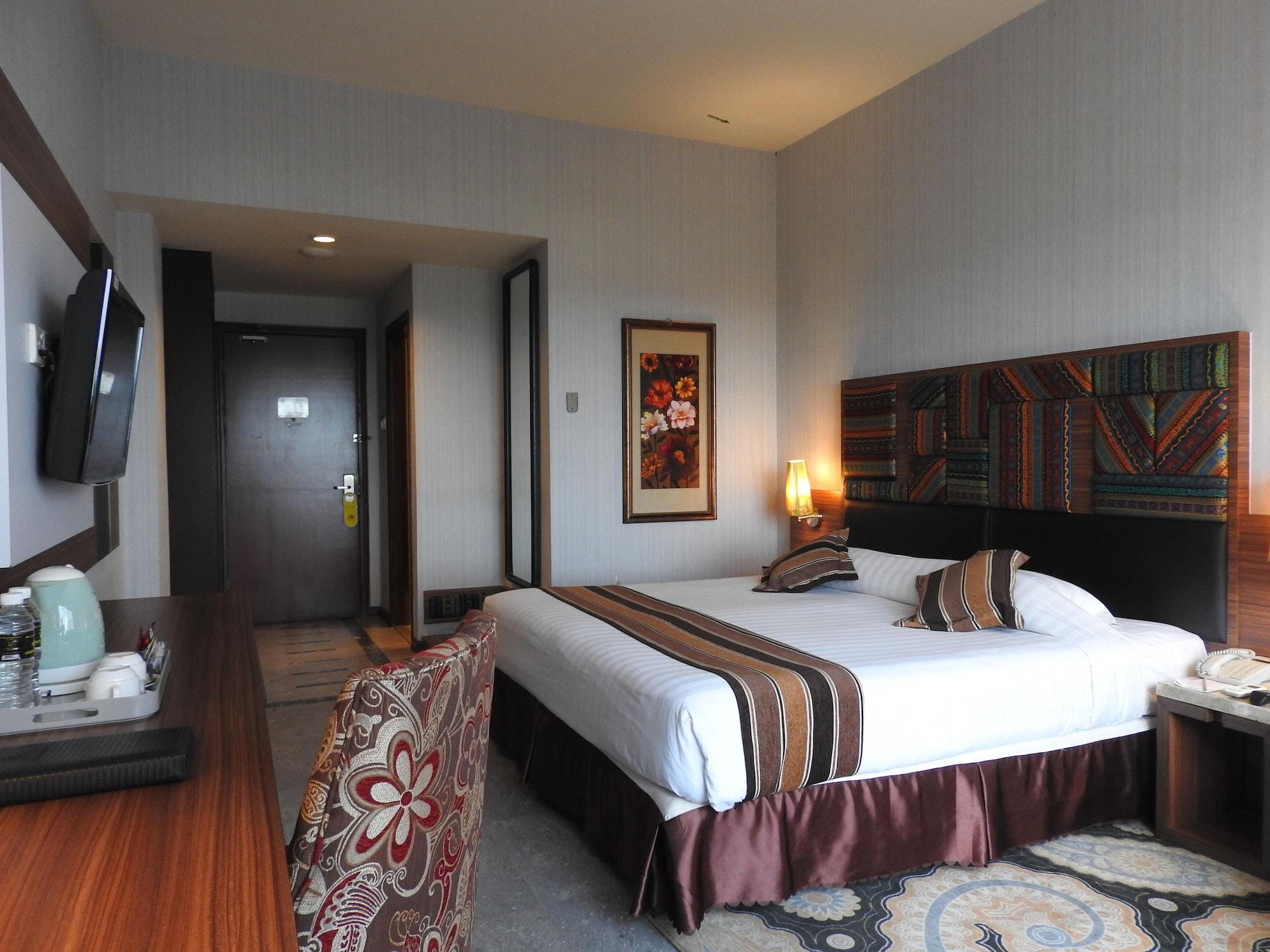 Crown Vista Hotel Нагоя Экстерьер фото